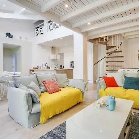 Le Chant Des 4 Sirenes By Interhome Holiday home