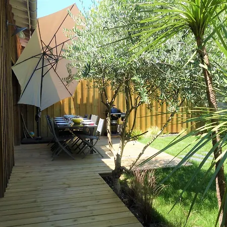Holiday home Le Chant Des 4 Sirenes By Interhome *